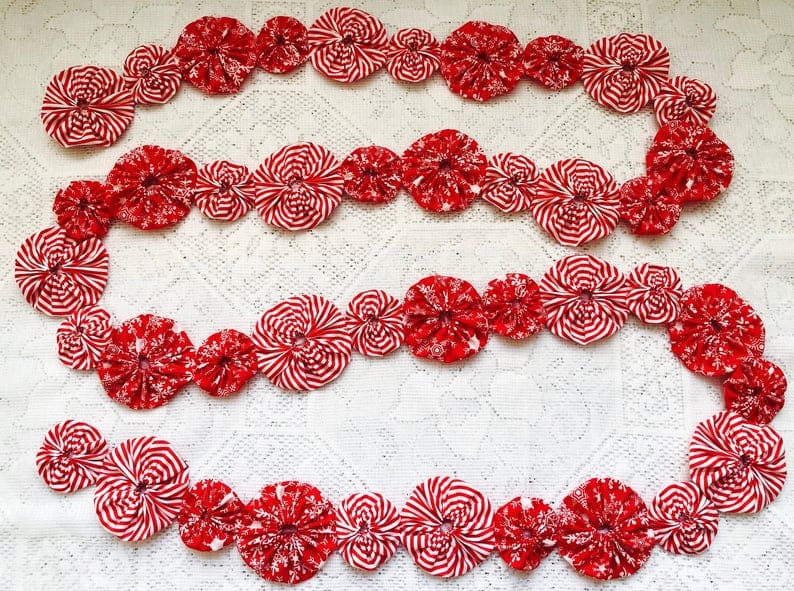 CHRISTMAS Garland 6 FT Yo Yo Fabric Photo Prop Swa