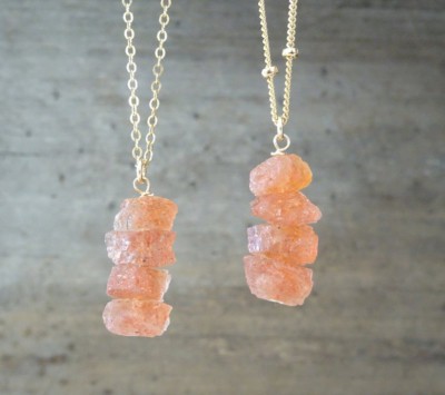 Raw Sunstone Crystal Necklace, Gemstone Jewelry Sacral Chakra, Rough Stone Pendant Crystal Necklace Gift For Her, yering Necklaces