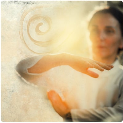 Discover the 6 healing sounds of Qigong for radiant energy