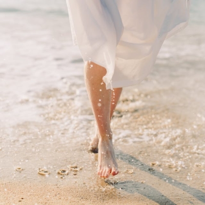 Have you noticed how a day spent by the ocean with your feet in the sand can leave you feeling rejuvenated? Enter The Nature Fix