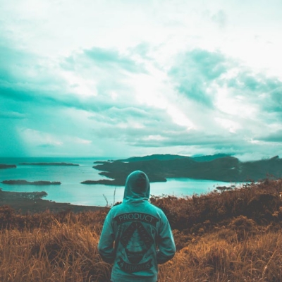 Why Letting Go Is So Hard: The Psychology Behind Holding On